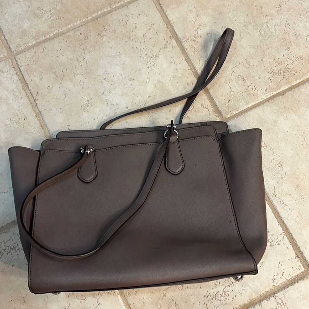 Good condition - Michael Kors tote/handbag